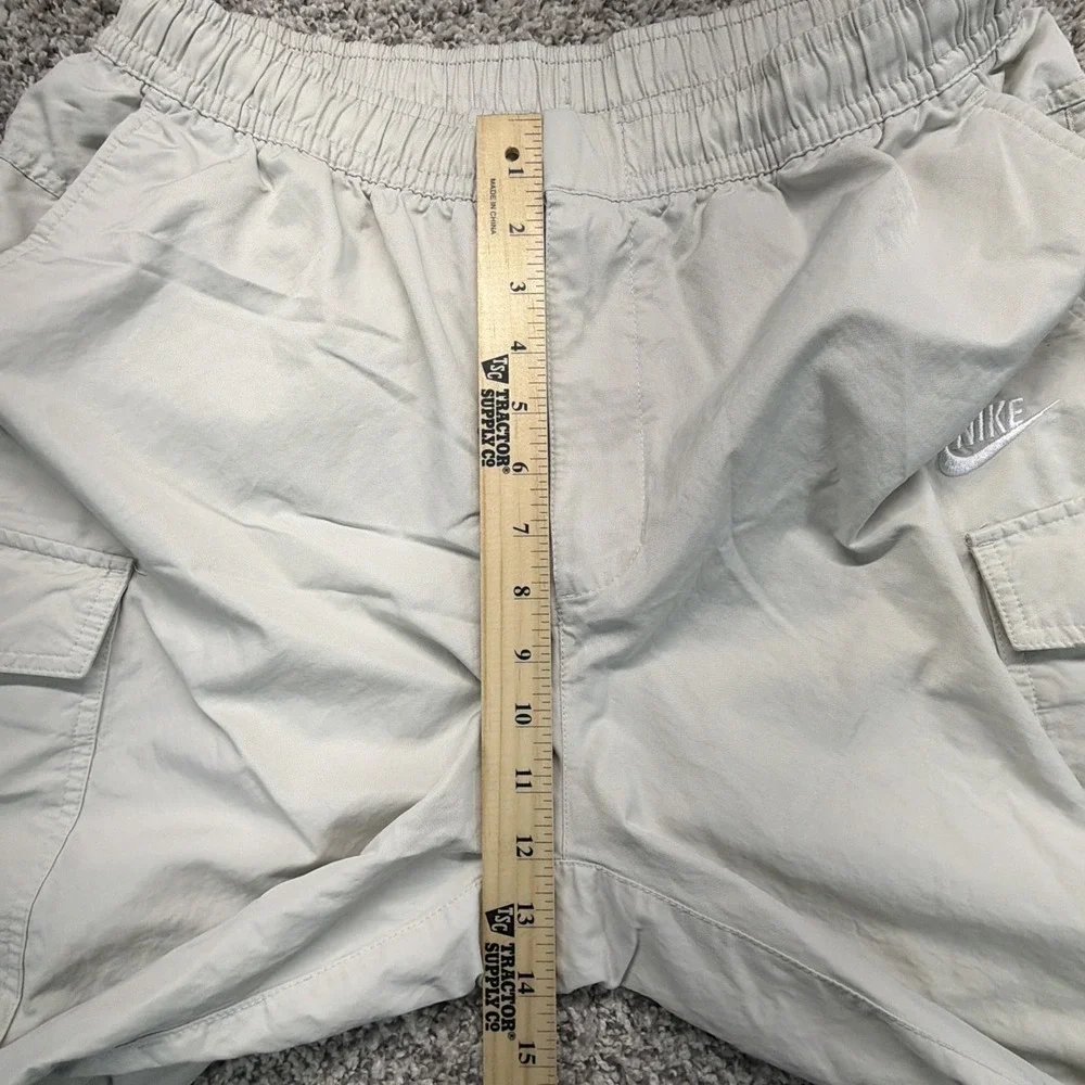 Nike Sportswear Woven Unlined Utility Cargo Pants Men XL Beige Jogger DD5207-072